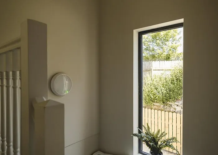 Апартаменты The Old Schoolhouse - Teacher's Quarters Донегол